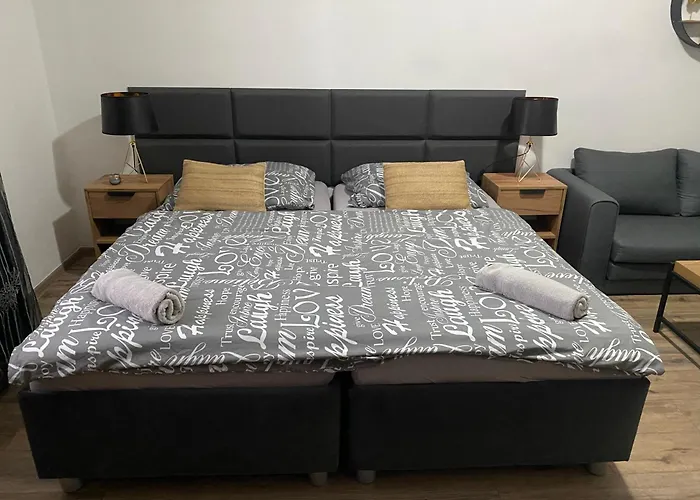 Cerna Ruze - Apartman 4